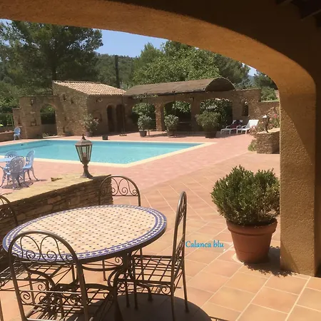 Calanca Blu : Grand * Cuges-les-Pins